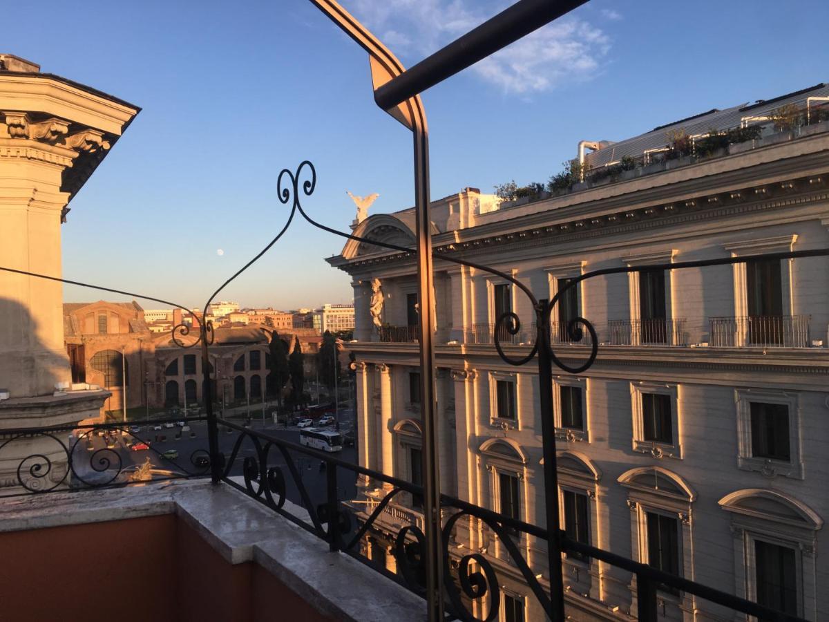 Esposizione Roof Apartment Рим Екстериор снимка