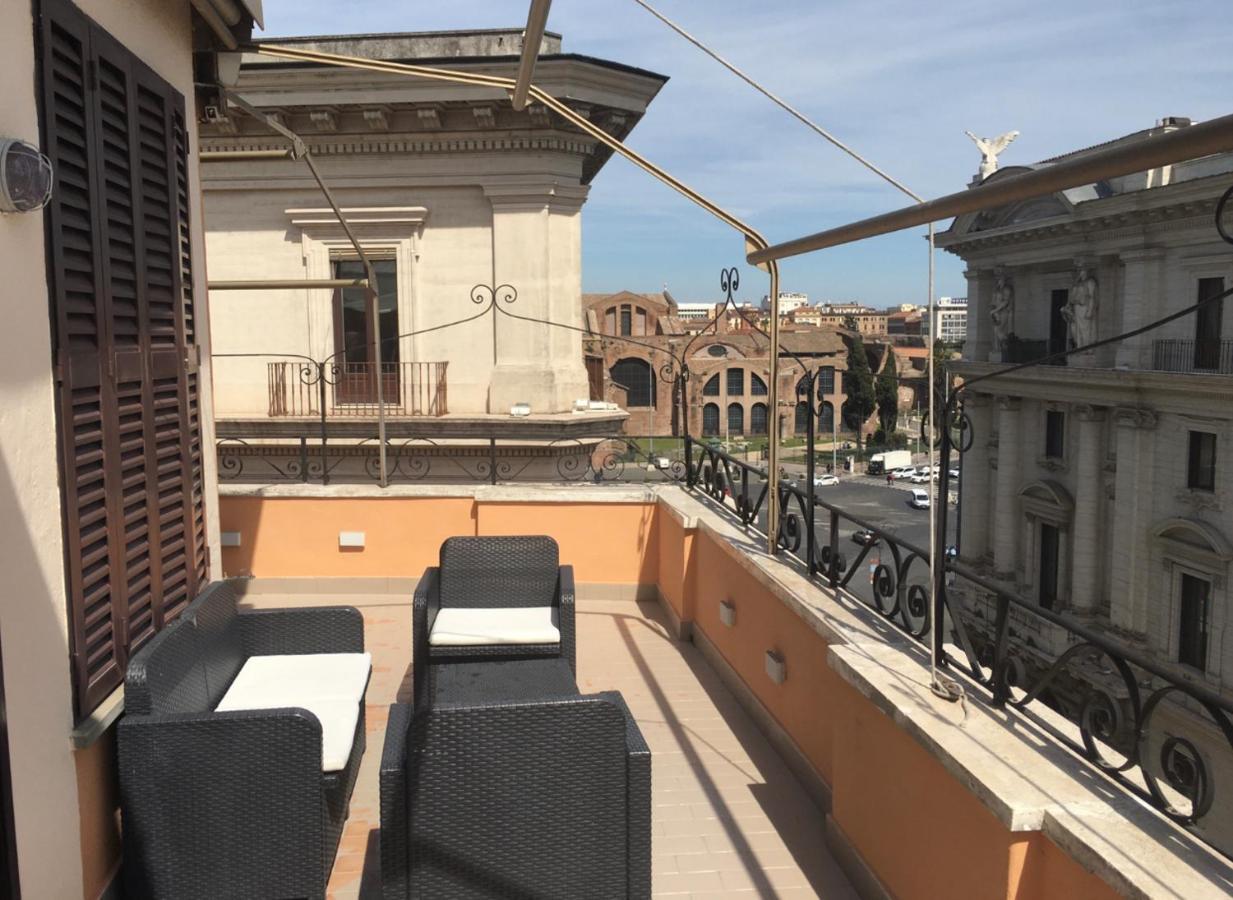 Esposizione Roof Apartment Рим Екстериор снимка